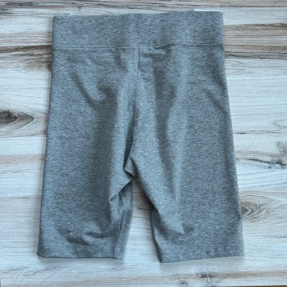 NWT Nike Sportswear Classic High-Waisted Biker Shorts Women's Size Small - Picture 11 of 11